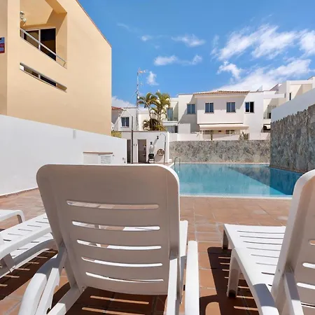 Semesterbostad Duplex Anna Palmar By Paramount Holidays